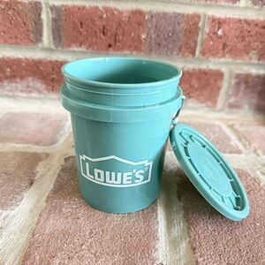 NWT Lowe's 0.4-quart BPA-Free Food-Grade Plastic Teal Mini Bucket Lid Included